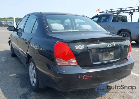 2005 Hyundai Elantra Gls/Gt z USA, uszkodzony, nr VIN KMHDN46DX5U100087